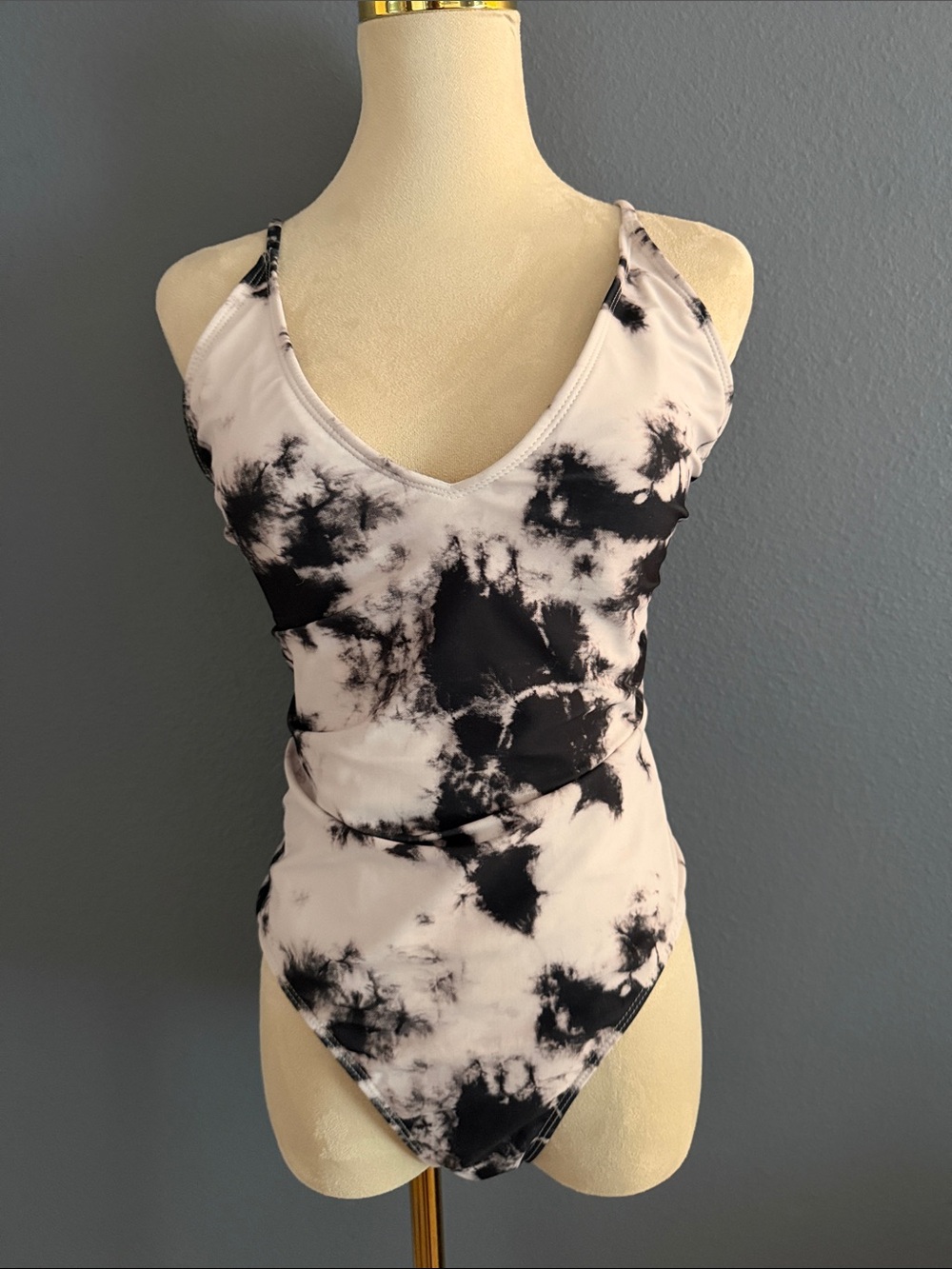 Tie-Dye Black & White V-Neck One-Piece Swimsuit
